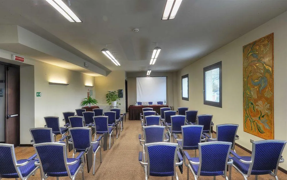 Hotel Real Fini Baia Del Re San Donnino della Nizzola